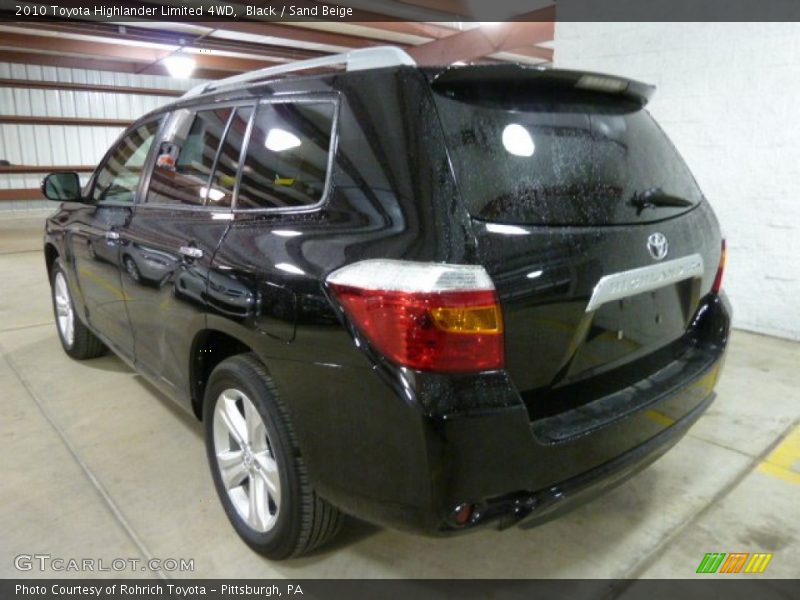 Black / Sand Beige 2010 Toyota Highlander Limited 4WD