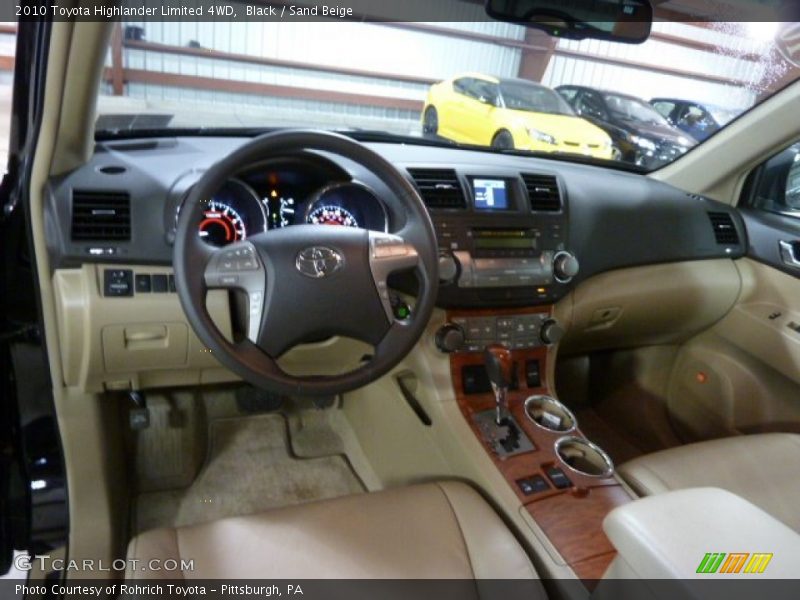 Black / Sand Beige 2010 Toyota Highlander Limited 4WD