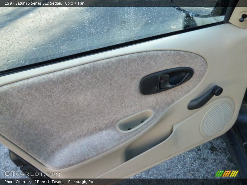 Gold / Tan 1997 Saturn S Series SL2 Sedan