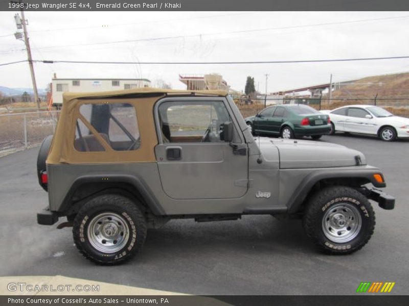 Emerald Green Pearl / Khaki 1998 Jeep Wrangler SE 4x4