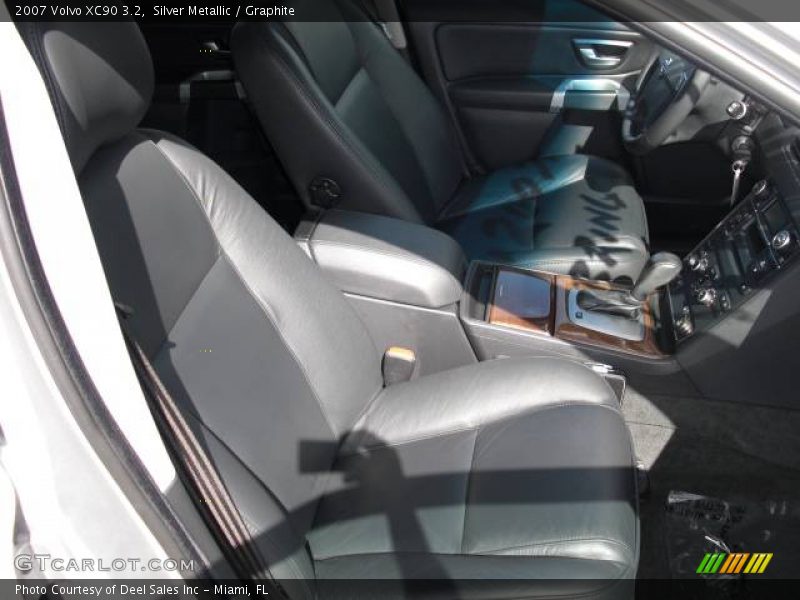 Silver Metallic / Graphite 2007 Volvo XC90 3.2