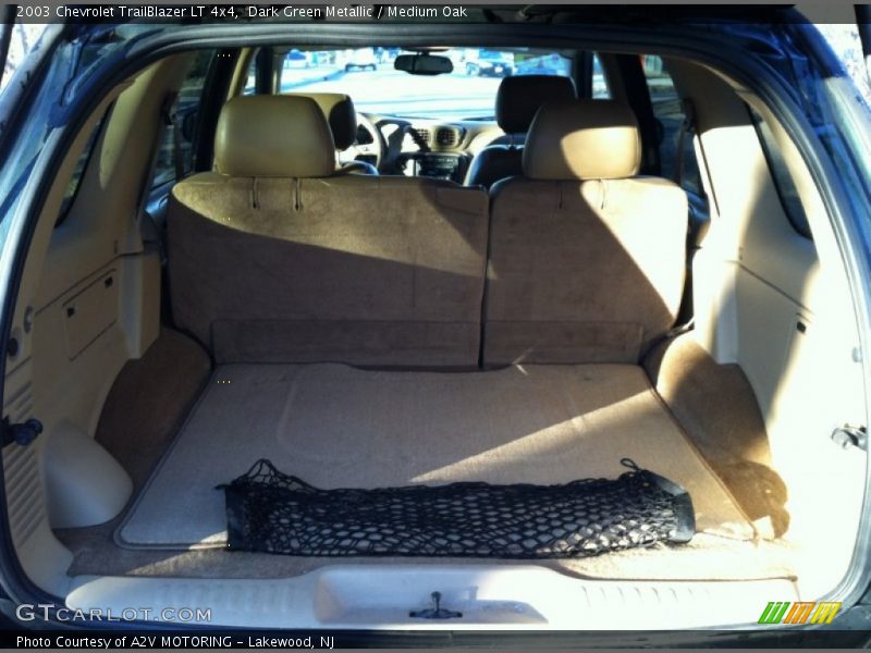 Dark Green Metallic / Medium Oak 2003 Chevrolet TrailBlazer LT 4x4
