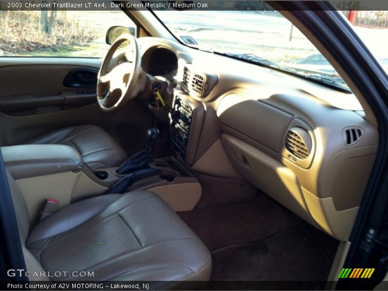 Dark Green Metallic / Medium Oak 2003 Chevrolet TrailBlazer LT 4x4