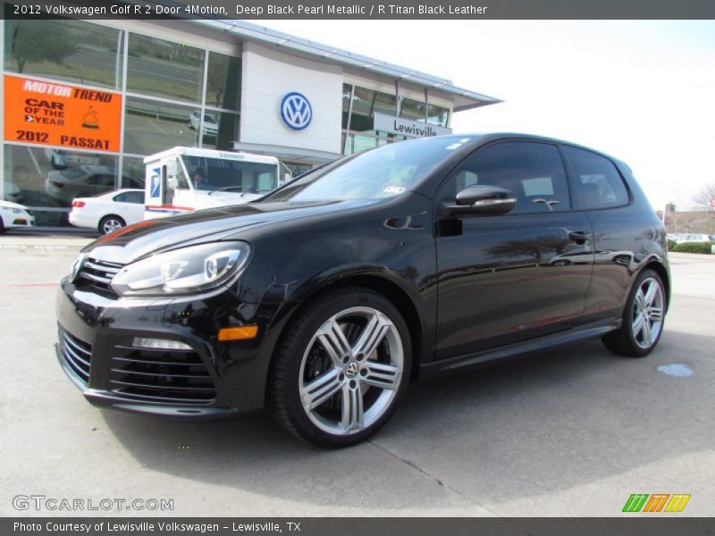 Deep Black Pearl Metallic / R Titan Black Leather 2012 Volkswagen Golf R 2 Door 4Motion