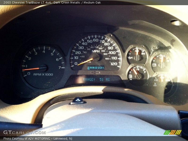 Dark Green Metallic / Medium Oak 2003 Chevrolet TrailBlazer LT 4x4