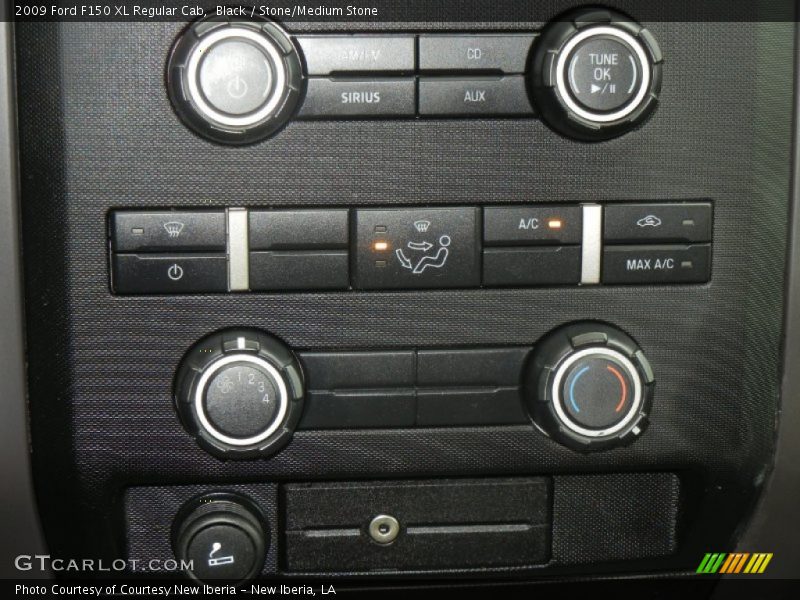 Black / Stone/Medium Stone 2009 Ford F150 XL Regular Cab