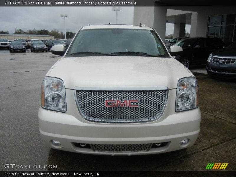 White Diamond Tricoat / Cocoa/Light Cashmere 2010 GMC Yukon XL Denali