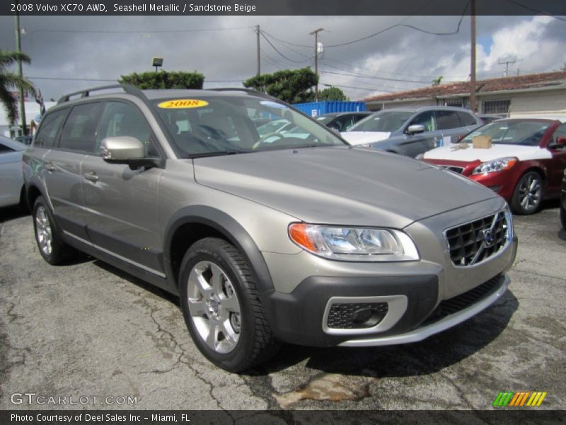 Front 3/4 View of 2008 XC70 AWD