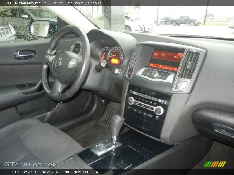 Winter Frost White / Charcoal 2011 Nissan Maxima 3.5 S