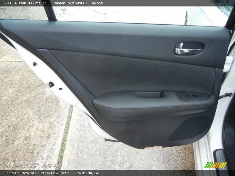 Winter Frost White / Charcoal 2011 Nissan Maxima 3.5 S