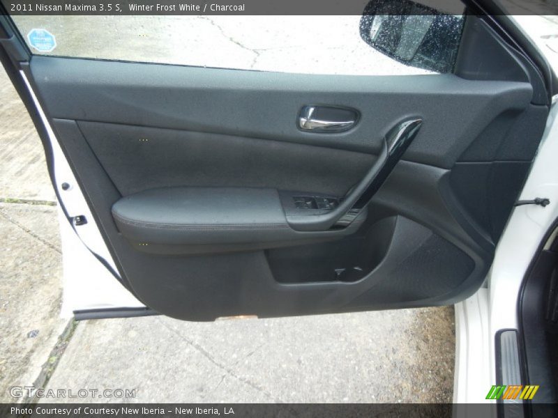 Winter Frost White / Charcoal 2011 Nissan Maxima 3.5 S