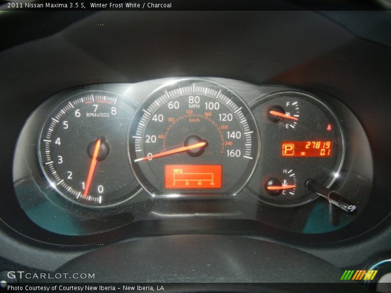 Winter Frost White / Charcoal 2011 Nissan Maxima 3.5 S