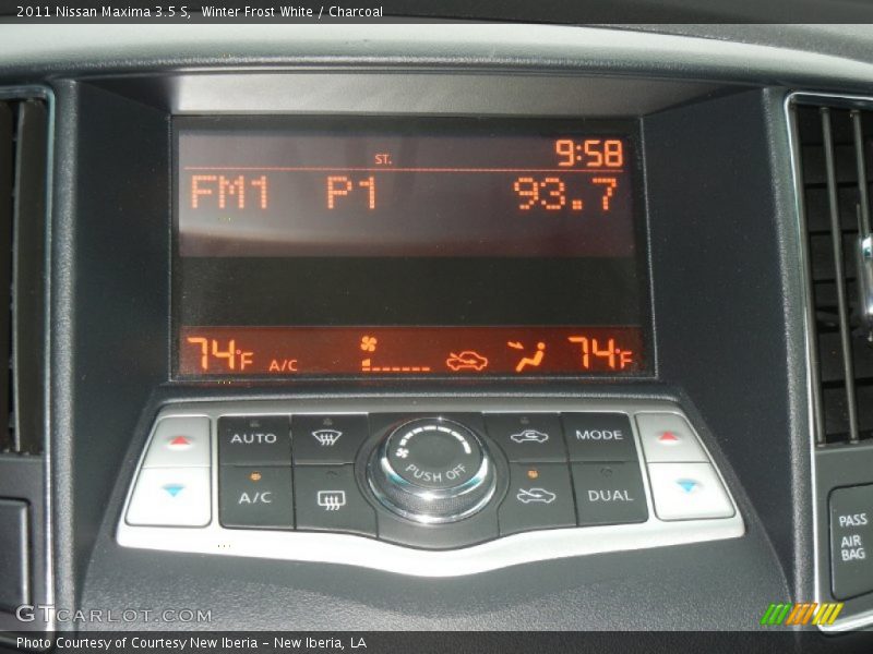 Winter Frost White / Charcoal 2011 Nissan Maxima 3.5 S