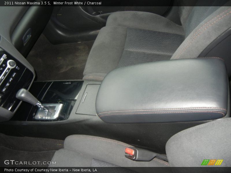 Winter Frost White / Charcoal 2011 Nissan Maxima 3.5 S