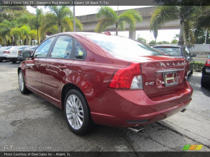 Flamenco Red Metallic / Dalaro Off Black T-Tec 2011 Volvo S40 T5