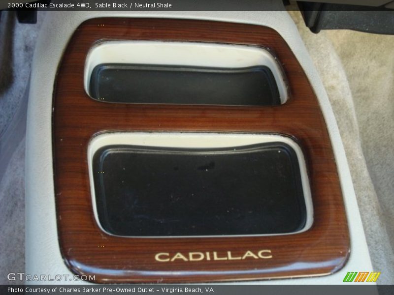 Sable Black / Neutral Shale 2000 Cadillac Escalade 4WD