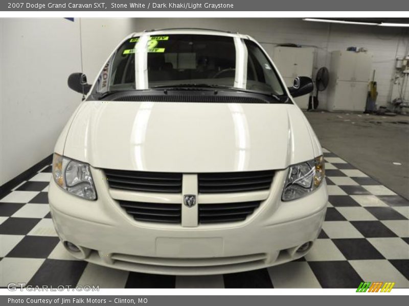 Stone White / Dark Khaki/Light Graystone 2007 Dodge Grand Caravan SXT