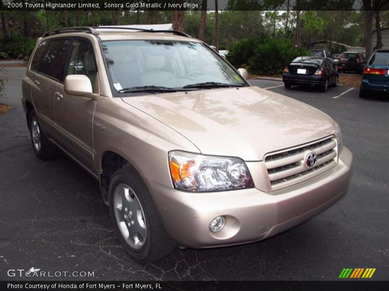 Sonora Gold Metallic / Ivory Beige 2006 Toyota Highlander Limited