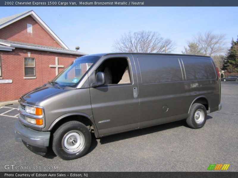 Medium Bronzemist Metallic / Neutral 2002 Chevrolet Express 1500 Cargo Van