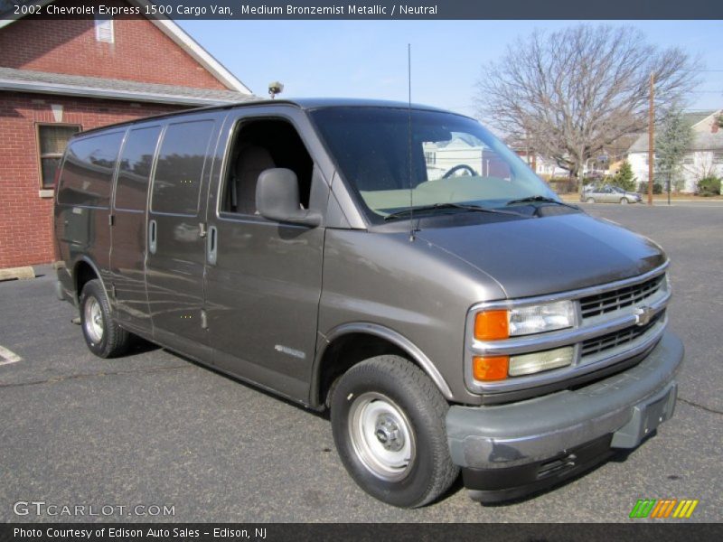 Medium Bronzemist Metallic / Neutral 2002 Chevrolet Express 1500 Cargo Van