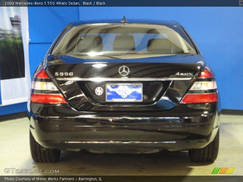 Black / Black 2009 Mercedes-Benz S 550 4Matic Sedan