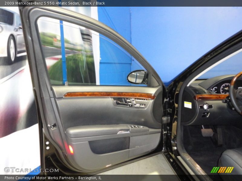 Black / Black 2009 Mercedes-Benz S 550 4Matic Sedan