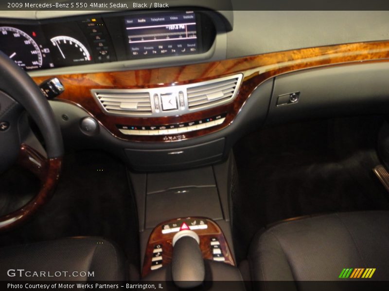 Black / Black 2009 Mercedes-Benz S 550 4Matic Sedan