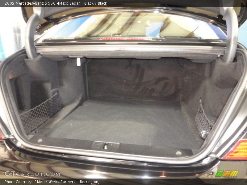 Black / Black 2009 Mercedes-Benz S 550 4Matic Sedan