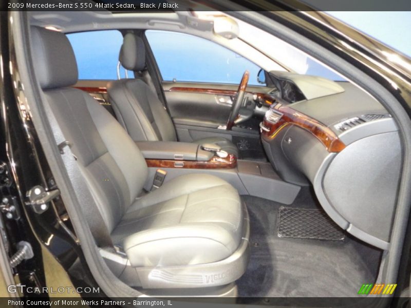 Black / Black 2009 Mercedes-Benz S 550 4Matic Sedan
