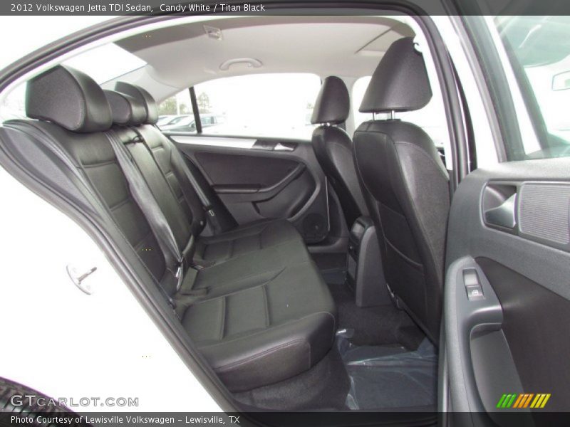 Candy White / Titan Black 2012 Volkswagen Jetta TDI Sedan