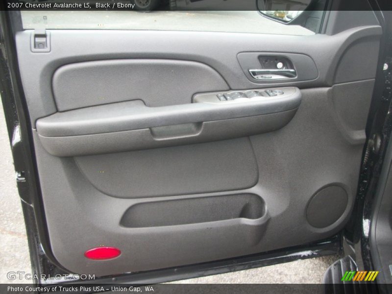 Black / Ebony 2007 Chevrolet Avalanche LS