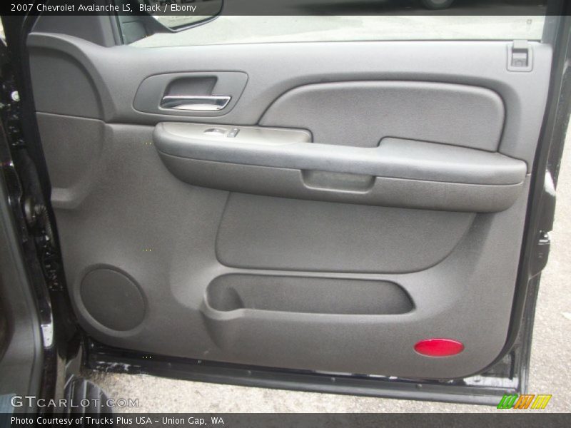 Black / Ebony 2007 Chevrolet Avalanche LS