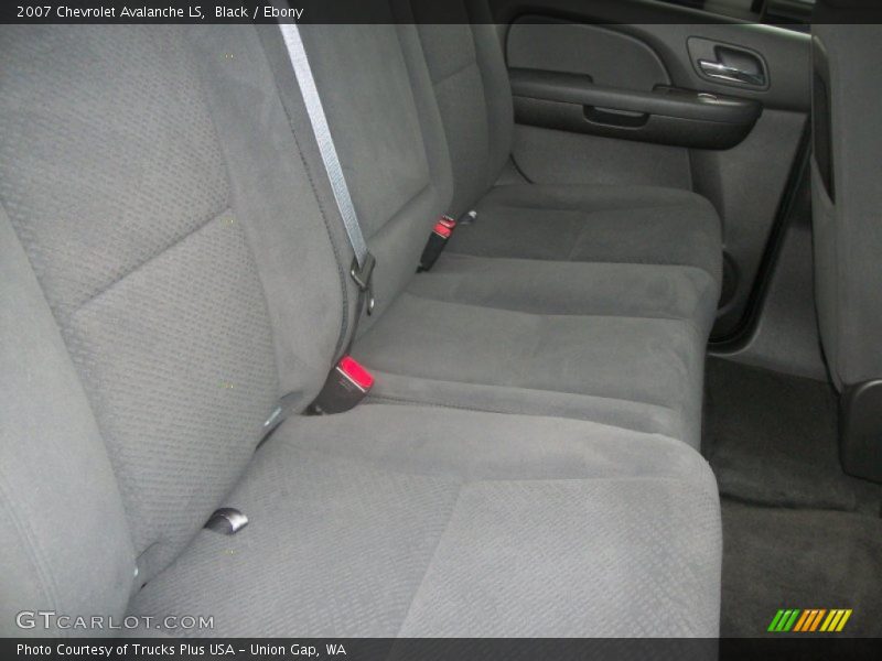 Black / Ebony 2007 Chevrolet Avalanche LS