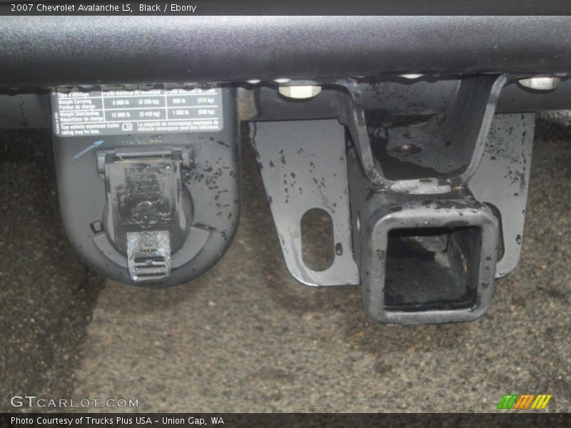 Black / Ebony 2007 Chevrolet Avalanche LS