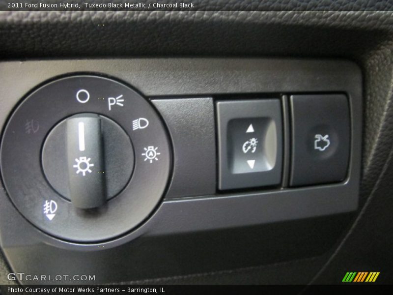 Tuxedo Black Metallic / Charcoal Black 2011 Ford Fusion Hybrid