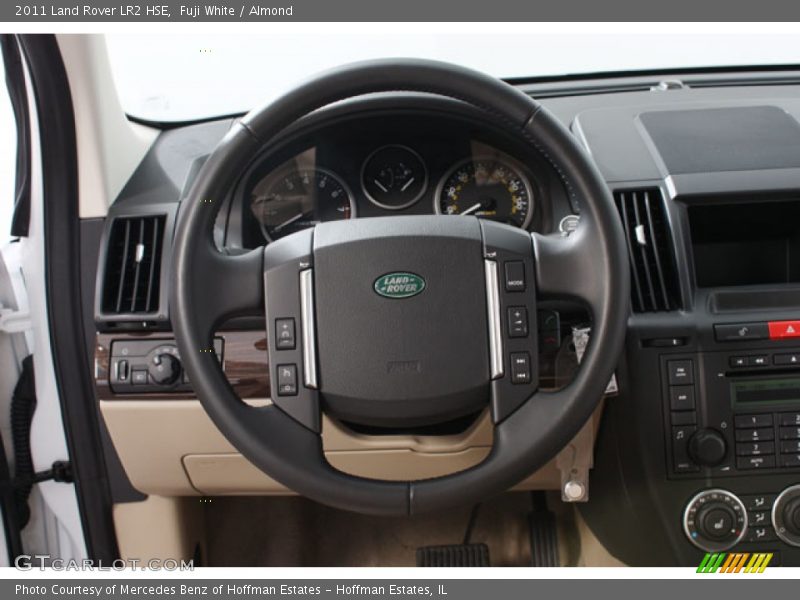 Fuji White / Almond 2011 Land Rover LR2 HSE