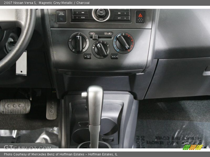 Magnetic Grey Metallic / Charcoal 2007 Nissan Versa S