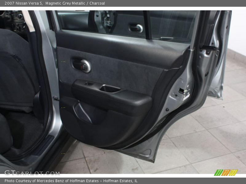 Magnetic Grey Metallic / Charcoal 2007 Nissan Versa S