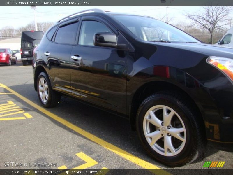 Wicked Black / Black 2010 Nissan Rogue SL AWD