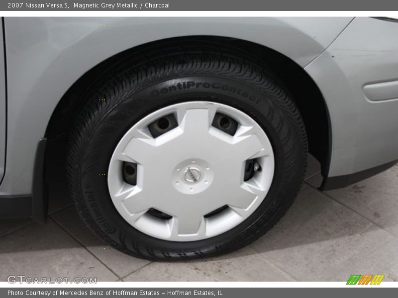 Magnetic Grey Metallic / Charcoal 2007 Nissan Versa S