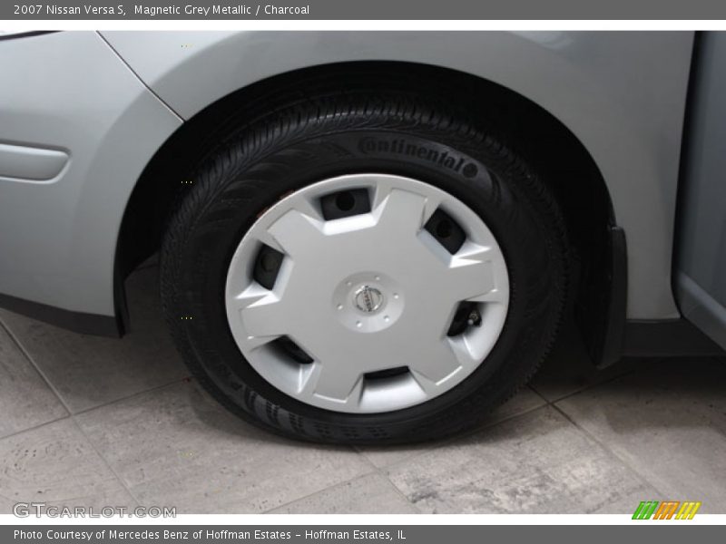 Magnetic Grey Metallic / Charcoal 2007 Nissan Versa S