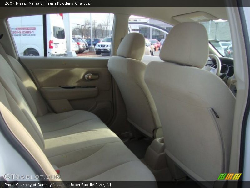 Fresh Powder / Charcoal 2007 Nissan Versa S