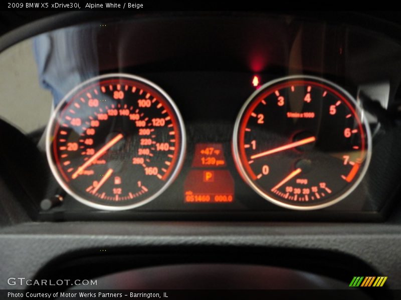 Alpine White / Beige 2009 BMW X5 xDrive30i