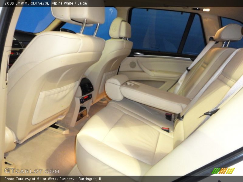 Alpine White / Beige 2009 BMW X5 xDrive30i