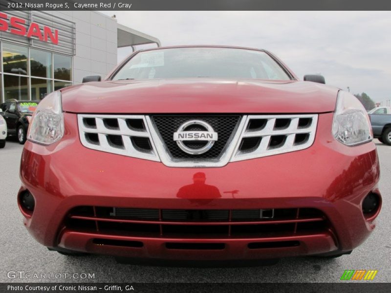 Cayenne Red / Gray 2012 Nissan Rogue S