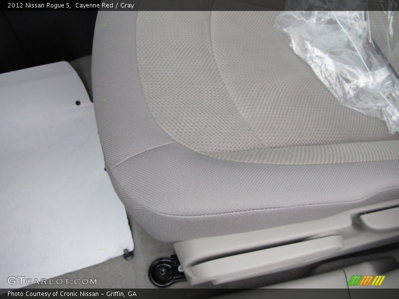 Cayenne Red / Gray 2012 Nissan Rogue S