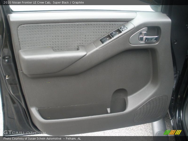 Super Black / Graphite 2010 Nissan Frontier LE Crew Cab
