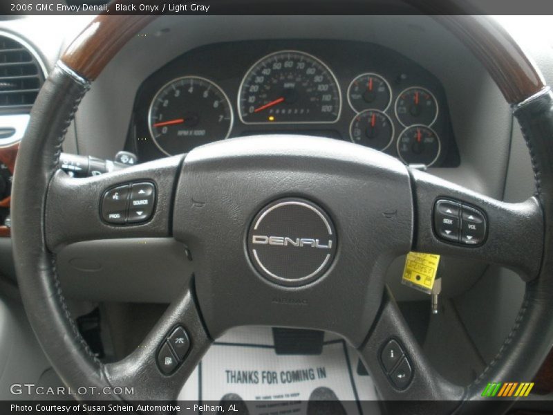 Black Onyx / Light Gray 2006 GMC Envoy Denali