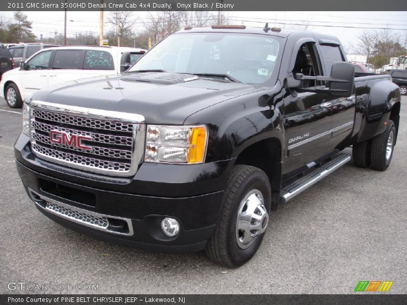 Front 3/4 View of 2011 Sierra 3500HD Denali Crew Cab 4x4 Dually