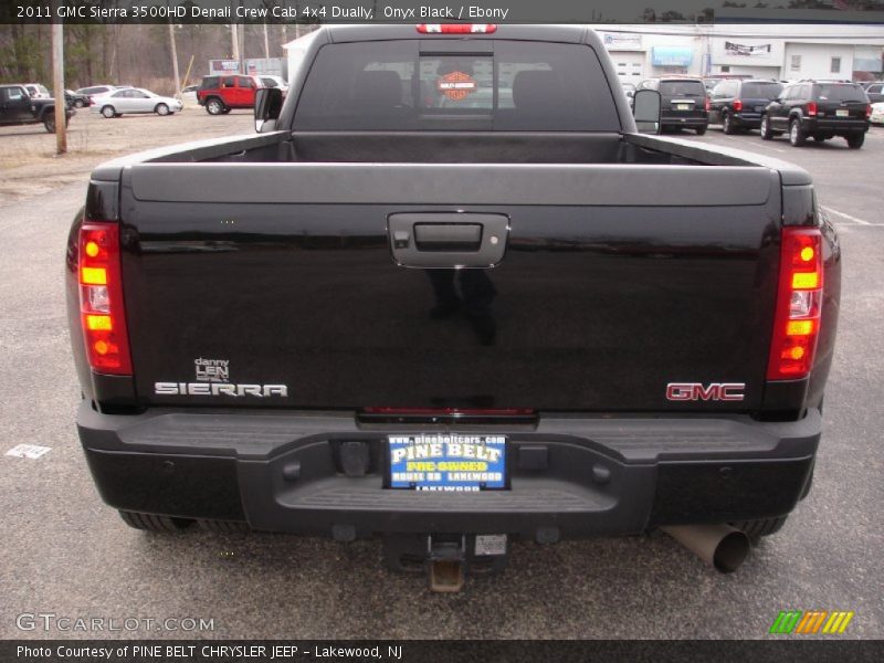 Onyx Black / Ebony 2011 GMC Sierra 3500HD Denali Crew Cab 4x4 Dually